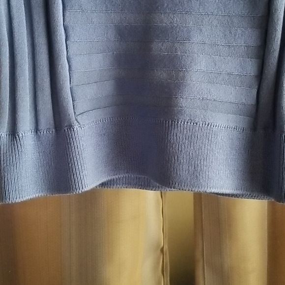 Bisou-Bisou blue ribbed crop top - Picture 6 of 6